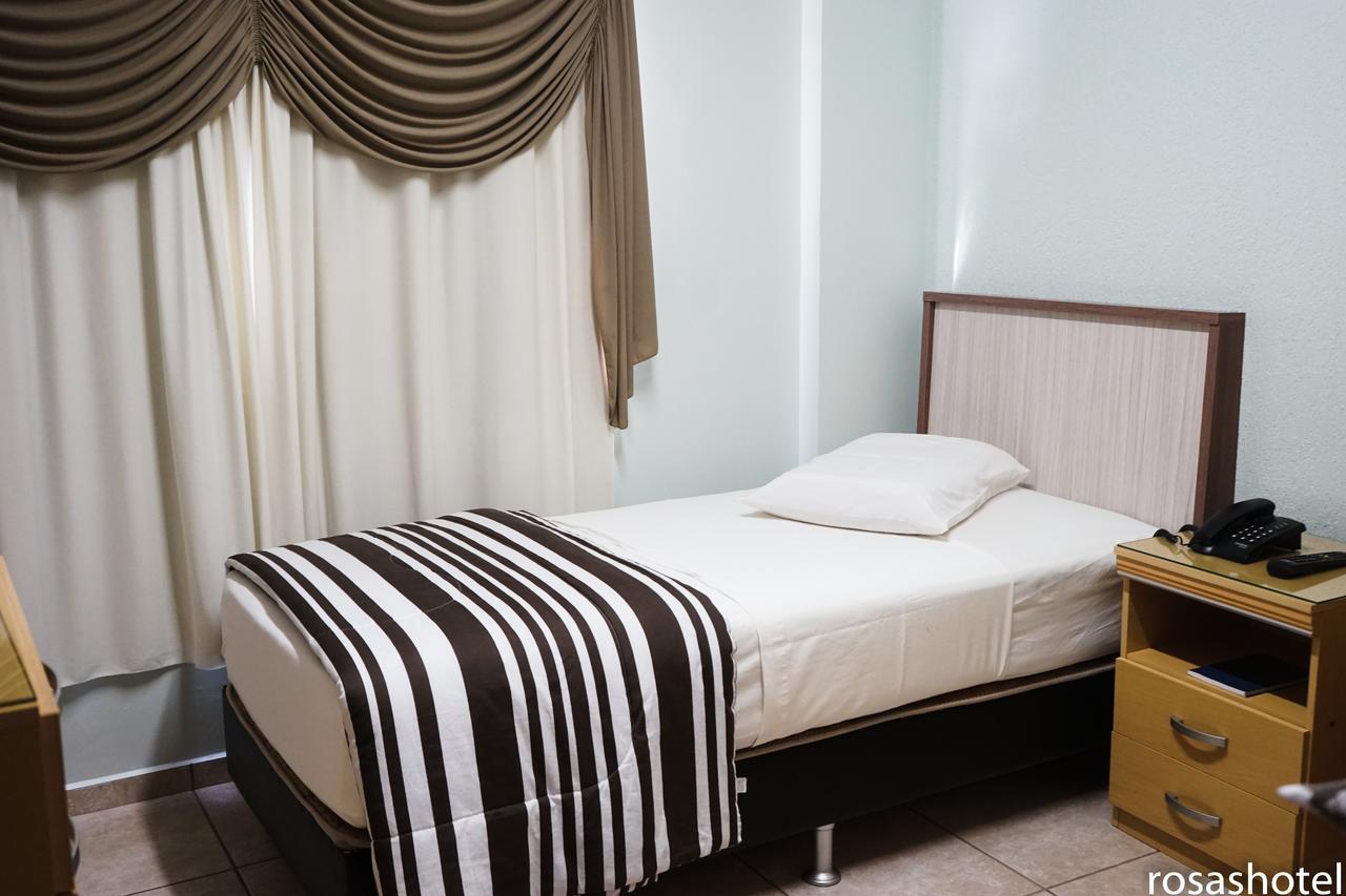 Rosa'S Hotel Толеду Екстер'єр фото