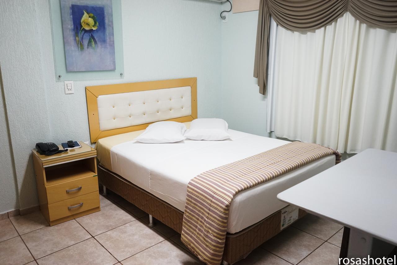 Rosa'S Hotel Толеду Екстер'єр фото